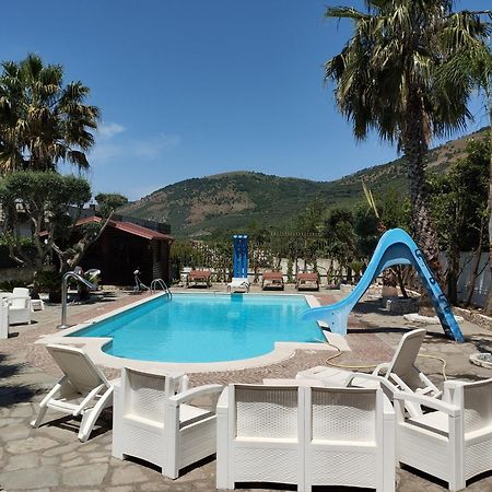 Villa Agata Forchia エクステリア 写真